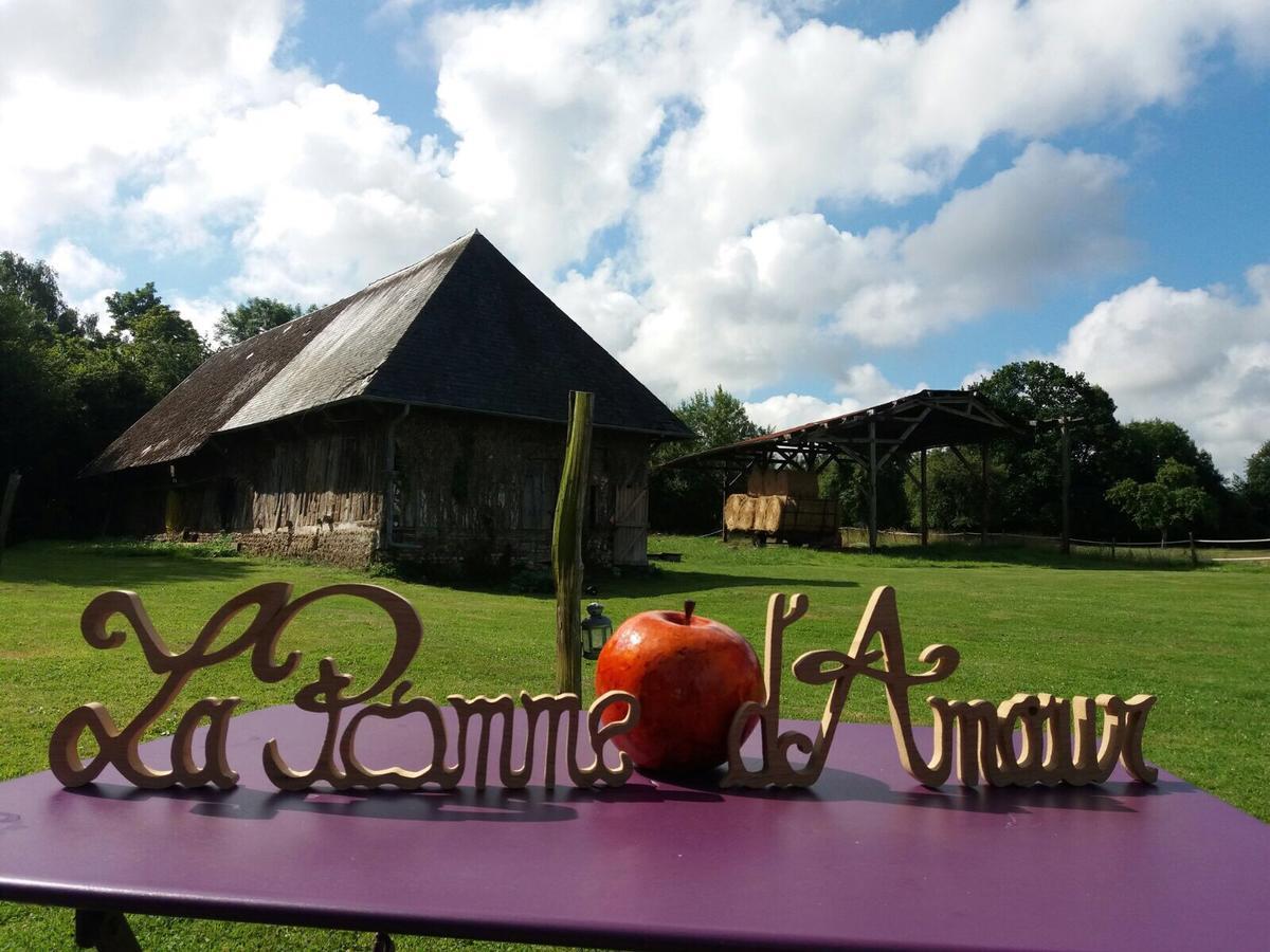 La Pomme D'Amour Honfleur Kültér fotó